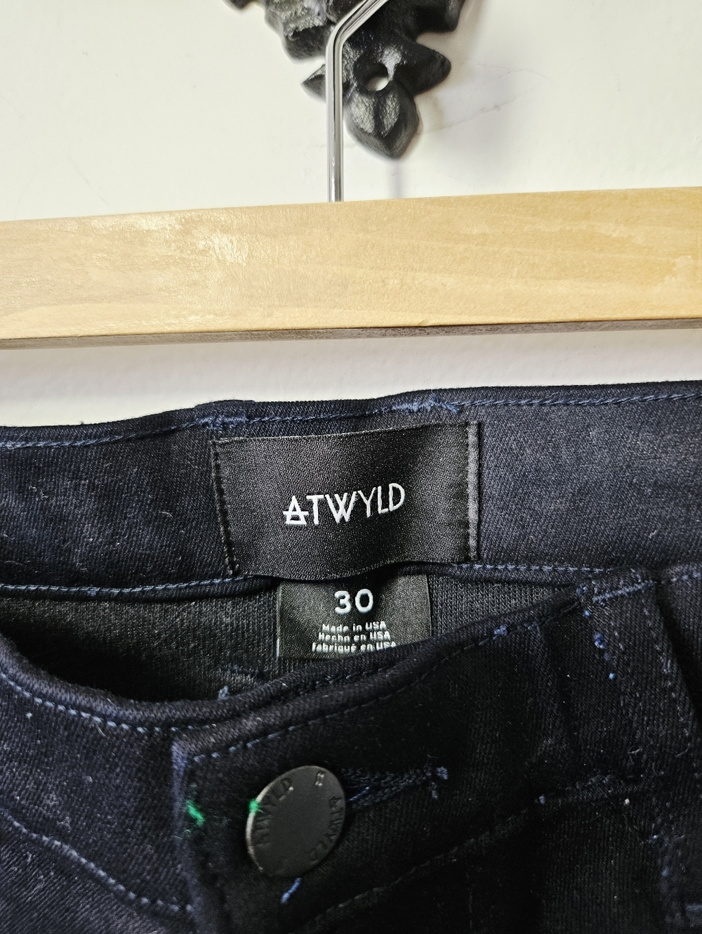 ATWYLD Voyager Moto Jeans Size 30 Kevlar Lined Motorcycle Pants EUC - Picture 3 of 4